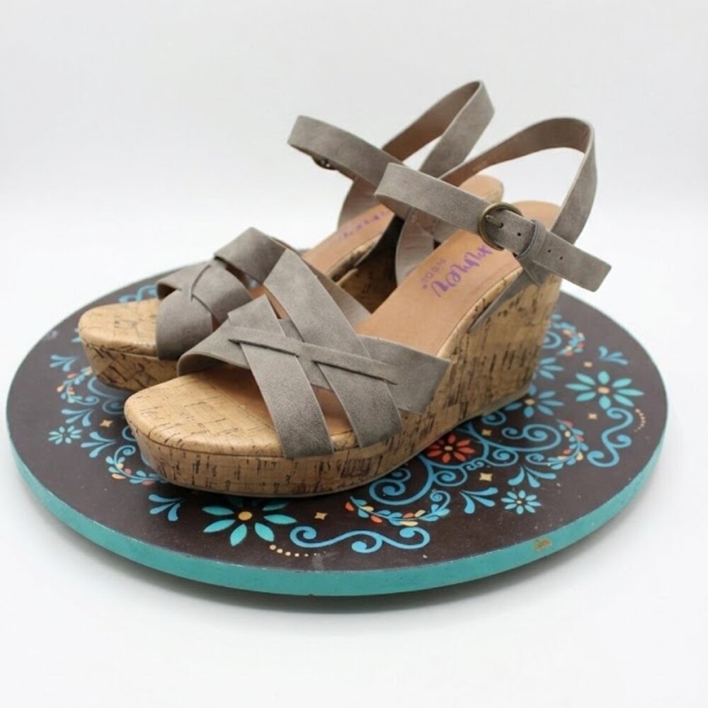 NWT Shimmer by EDL Cork Wedge Sandals size 7M